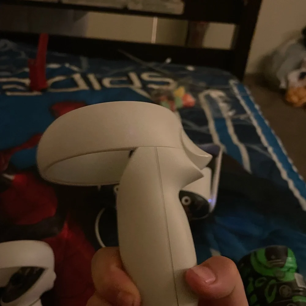 Brand new/ oculus with controllers/demon slayer stickers on oculus